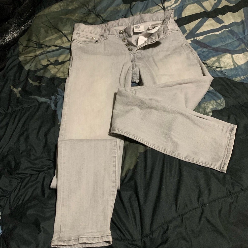 Slim Grey H&M Jeans | 28/32